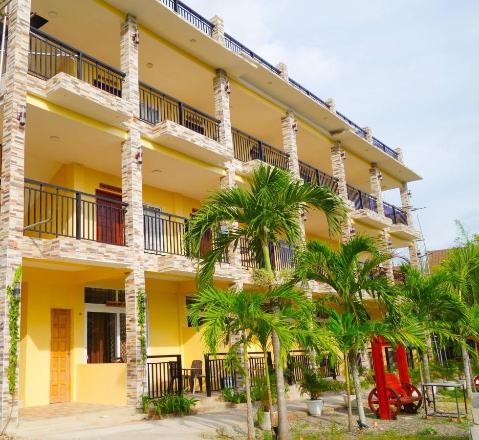 Gem's Paradise Resort Cebu Stadt Exterior foto