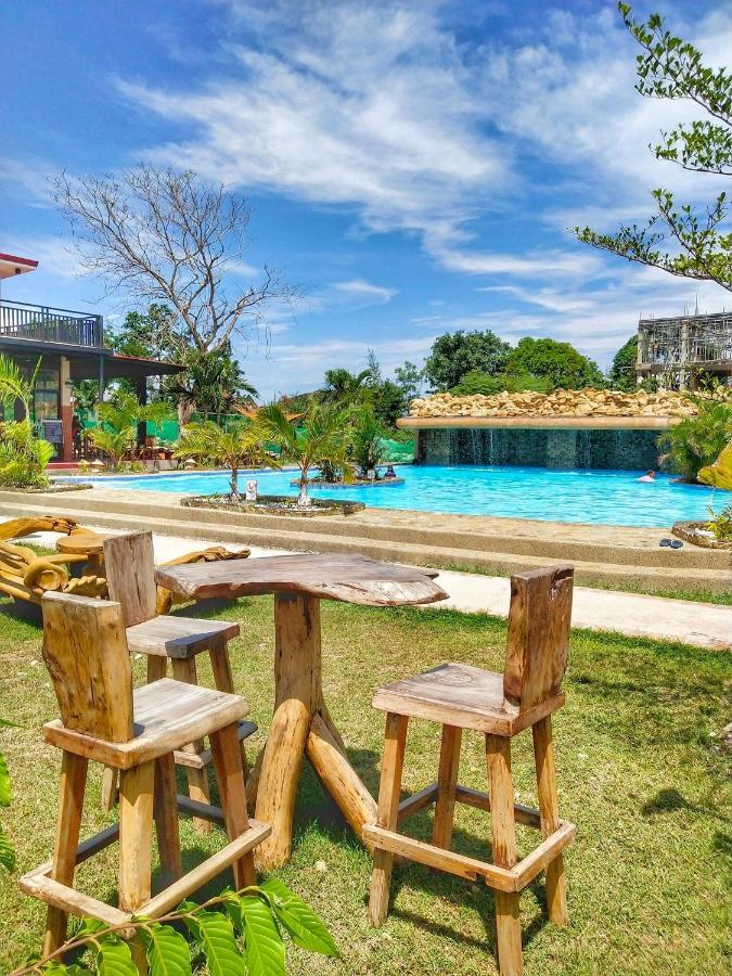 Gem's Paradise Resort Cebu Stadt Exterior foto